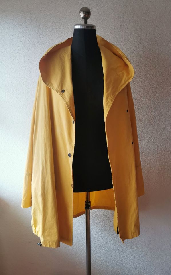 Mantel kurz Designerjacke Caroline Raffauf Berlin Bio Baumwolle in Singen