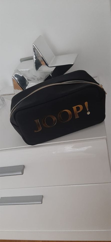 Joop Kosmetiktasche NEU in Halle