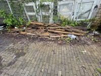 Brennholz sehr viele Kanthölzer Nordrhein-Westfalen - Gelsenkirchen Vorschau