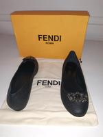 Ital. Luxuslabel FENDI, schw. Ballerinas m. Strass, Gr. 39 Mitte - Tiergarten Vorschau