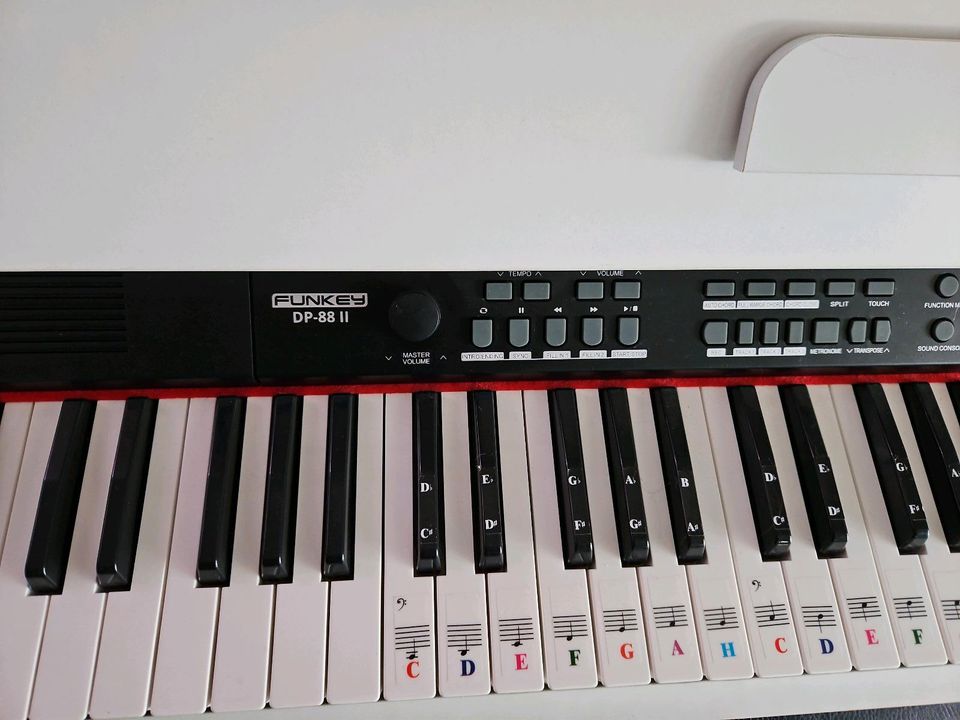 FunKey DP-88 II Digitalpiano weiß Klavier Piano in Herrnburg