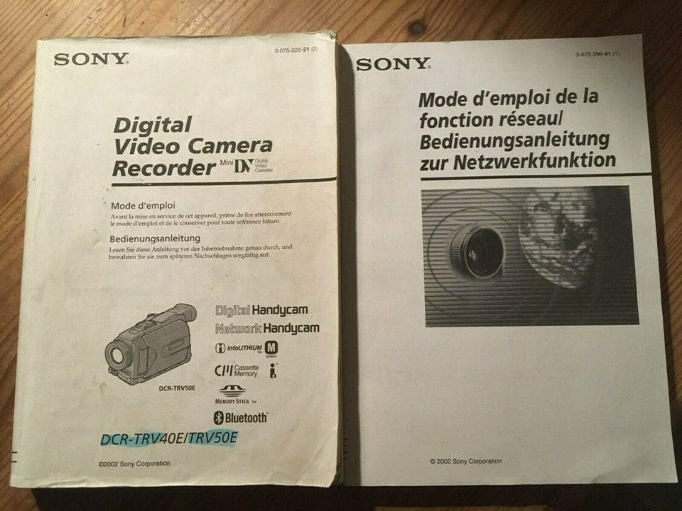 Sony Video Camcorder DCR-TRV 50E plus Minox 35 GT in Kiel