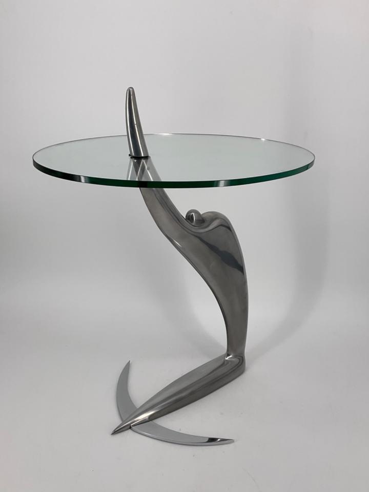 *SKULPTURALER BEISTELLTISCH POMO XO DESIGN ARCADA SWING CARAMIA in Berlin