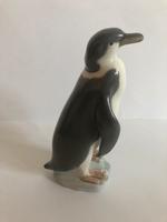 Lladro Pinguin Porzellan Figur Höhe 14 cm Baden-Württemberg - Bruchsal Vorschau