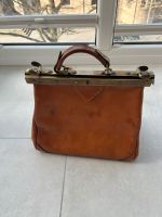 Italian leather vintage bag Düsseldorf - Oberkassel Vorschau