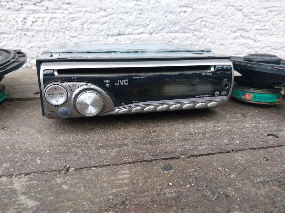 JVC Autoradio inklusive Lautsprecher zu verkaufen  !! in Alsfeld