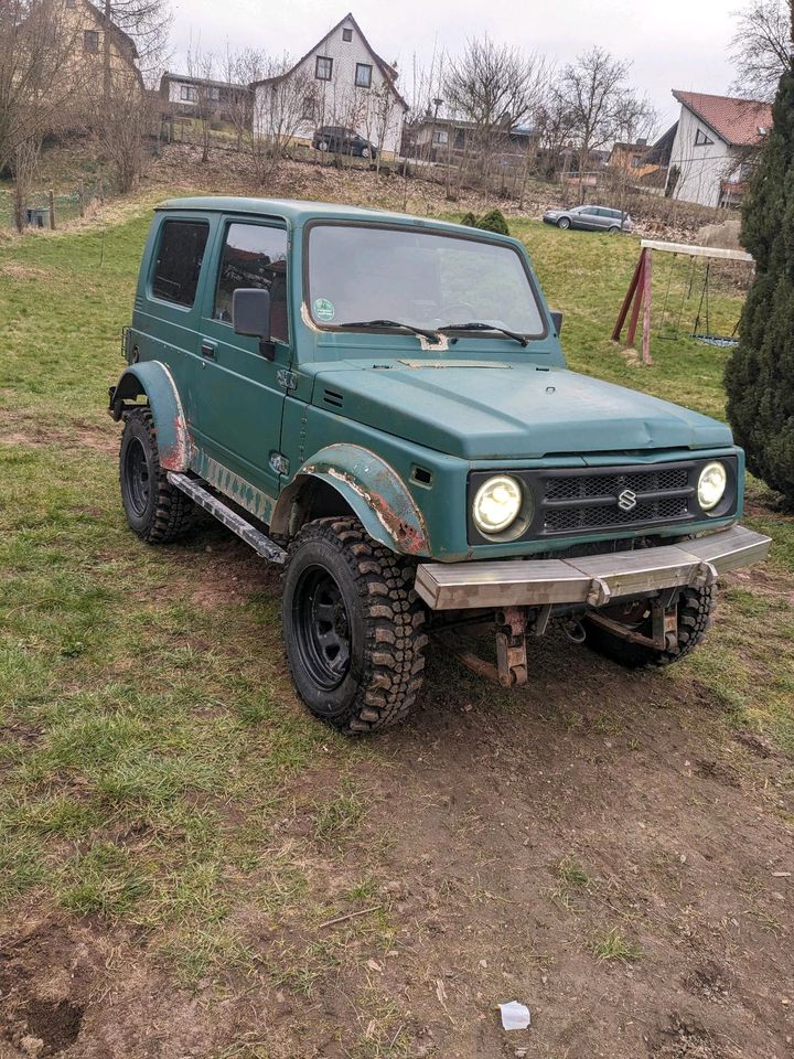 Suzuki Samurai SJ 413 Santana in Schleusingen