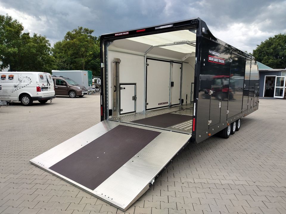 Brian James Race Transporter 6 Pkw Anhänger Autotrailer 6m x2,35m in Potsdam