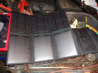 KINGSOLAR tragbar klappbar faltbar Solarpanel 39W 5-18V PREPPER Niedersachsen - Dassel Vorschau