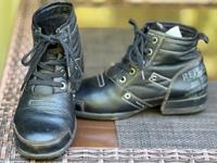 Replay Clutch Stiefel Gr.41 Köln - Bickendorf Vorschau