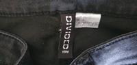 Jeans Mädchen Damen anthrazit schwarz Gr. 34 H&M Nordrhein-Westfalen - Lügde Vorschau