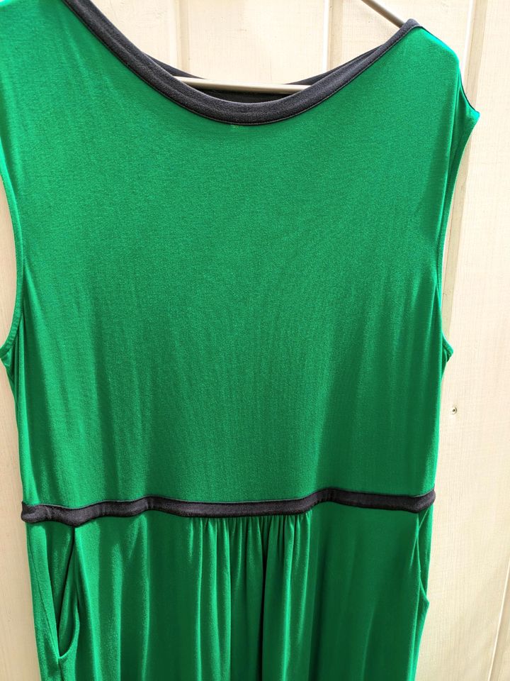 Kleid von Boden Gr 20 L / 46 grün Sommerkleid wie  neu in Kemmern