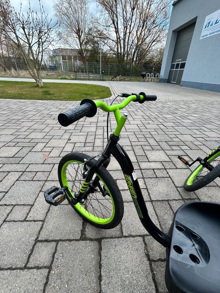 Huffy Green Drift Trike grün in Merseburg