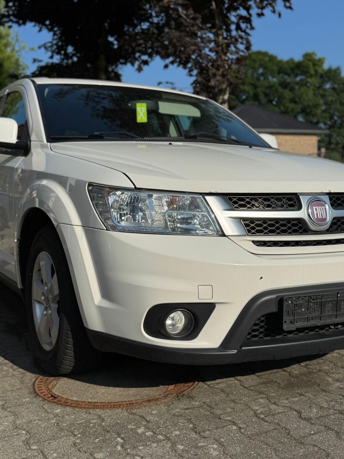 Abbildung des Autos Fiat Freemont 2.0
