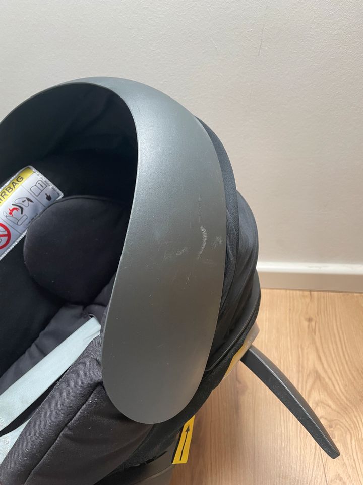 Auto-Babyschale Cybex Cloud Z i-Size – schwarz in Hamburg