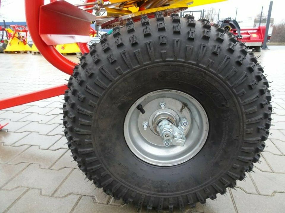 Salzstreuer Düngerstreuer Streuer Anhänger Quad ATV 500 Profi Neu in Osterweddingen