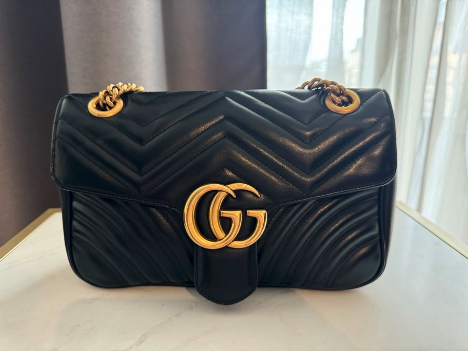 Gucci Marmont Leder Tasche in Düsseldorf