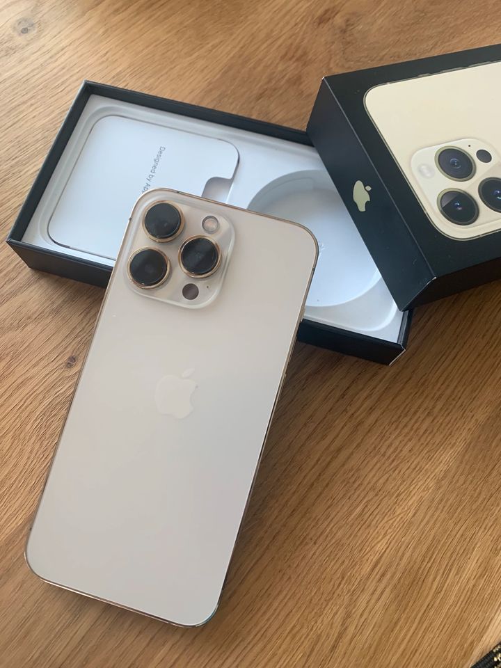 IPhone 13 Pro 256 GB, Batterie 90% wie neu! in Stuttgart