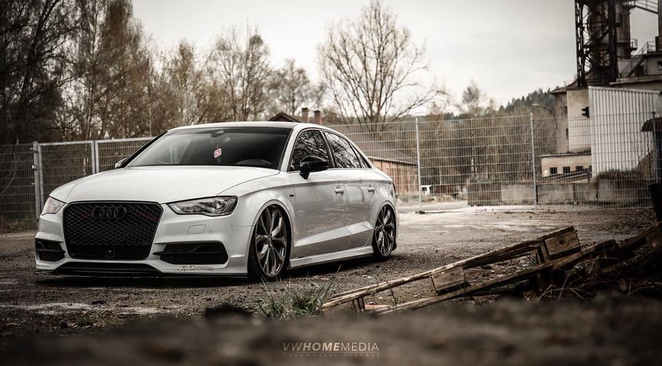 Audi A3/S3 8v Performance Airride Bilstein Golf Leon Octavia in Wickede (Ruhr)