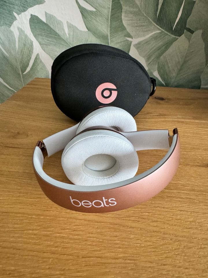 Beats Solo 3 Kopfhörer Wireless Roségold ‼️Top Zustand‼️ in Bayern - Füssen  | Lautsprecher & Kopfhörer gebraucht kaufen | eBay Kleinanzeigen ist jetzt  Kleinanzeigen