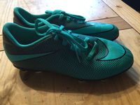 ** NIKE Fußball Schuhe Noppen Gr.34 Noppen ** Bayern - Sachsenkam Vorschau