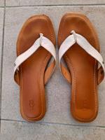 UGG - Damen Zehentrenner (echt Leder) Farbe weiß Brandenburg - Frankfurt (Oder) Vorschau