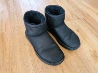 UGG Classic Mini Schwarz 37 Hamburg - Bergedorf Vorschau