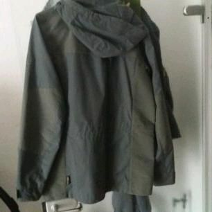 Jack Wolfskin Jacke Wasserabweisend L in Bonn