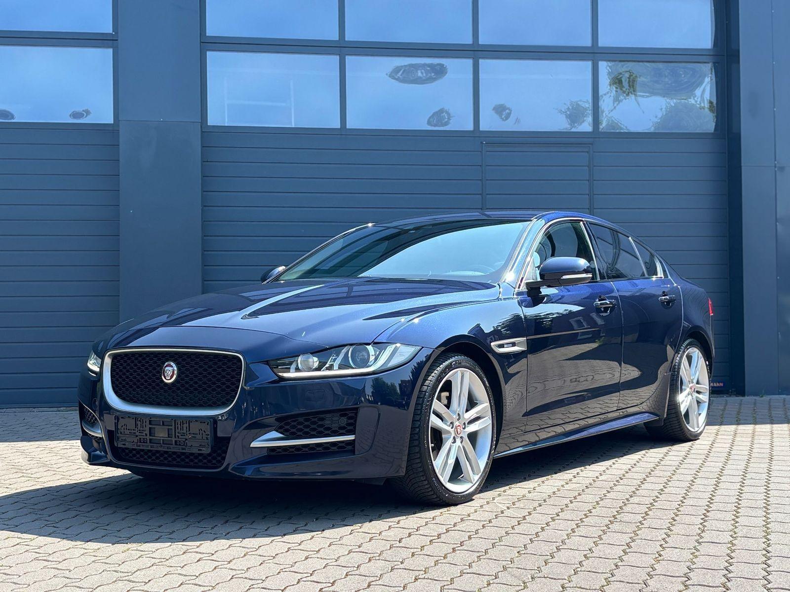 Abbildung des Autos Jaguar XE 20t*R*Aut.*Xen…