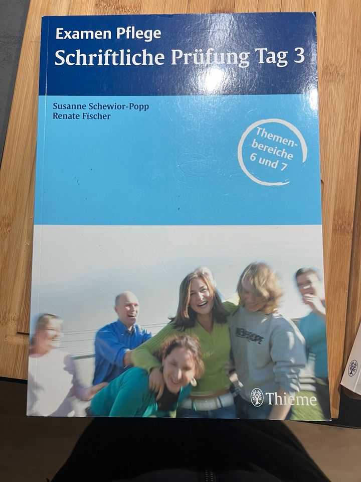 Examen Pflege Thieme in Hamburg