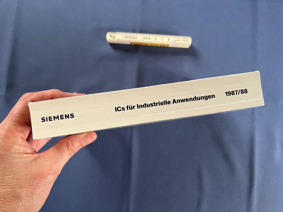 SIEMENS Datenbuch 1987/88 ICs für Industrielle Anwendungen in Bremen