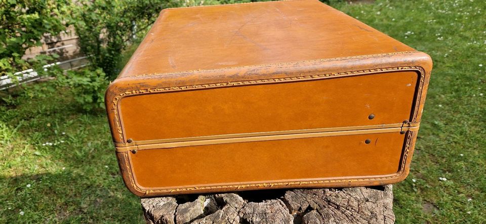 Alter Samsonite Koffer 4651, Vintage, Cognac-Farbe, 50er Jahre in Biebergemünd