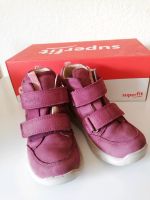 Superfit Breeze Nubuk Größe 27 rot Sneaker Kinderschuhe Hessen - Florstadt Vorschau