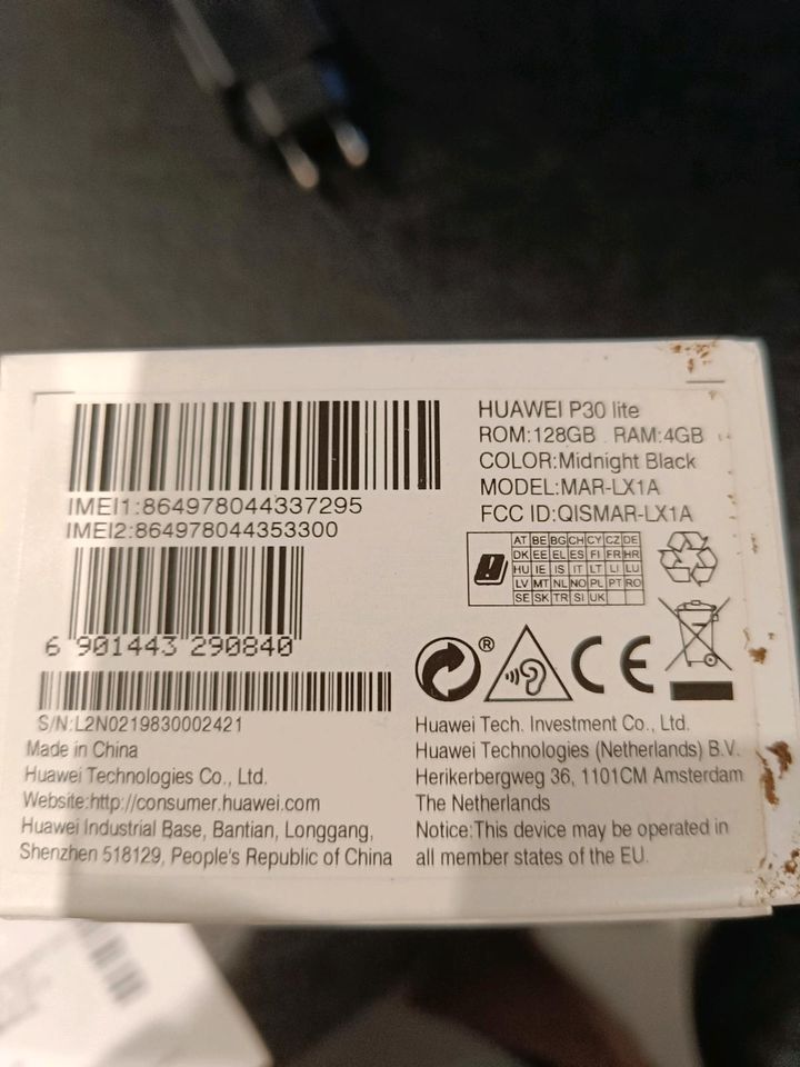 Huawai P 30 Lite schwarz 128 GB mit Google Playstore in Rivenich