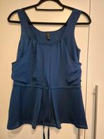 Top Bluse ärmellos blau Bluse wie neu Gr. 36 Baden-Württemberg - Freiburg im Breisgau Vorschau