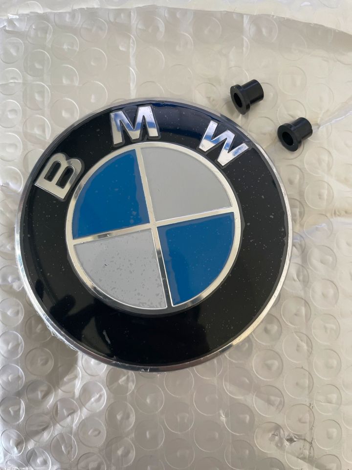 BMW Emblem 82mm in Frankfurt am Main