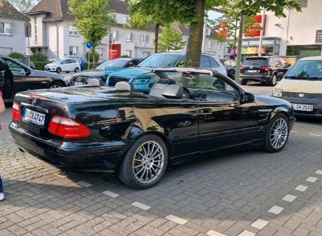 Mercedes CLK230 Cabrio Unfallschaden in Duisburg