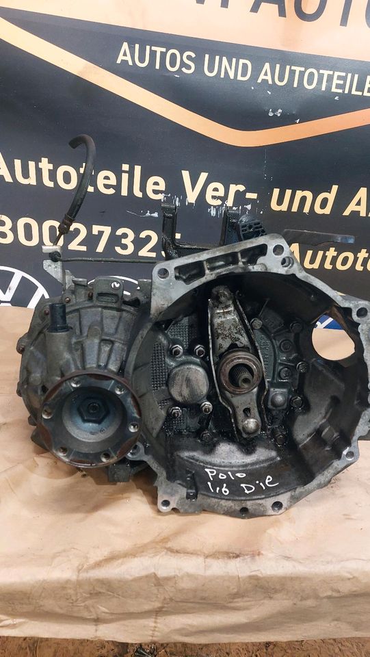 Vw polo 9N3 getriebe 1.6 Diesel 02R301107A in Bochum