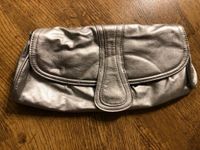 Silberne Clutch Hannover - Misburg-Anderten Vorschau