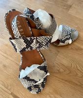 OFFICE London Schuhe Sandalen Gr.38 grau/beige Snake Bayern - Laaber Vorschau