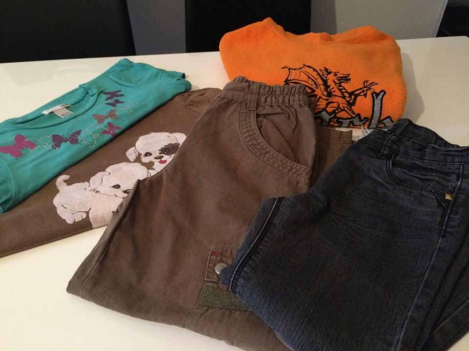 Jeans Langarmshirt Pullover Gr.122 Kleiderpaket Mädchen in Wustermark