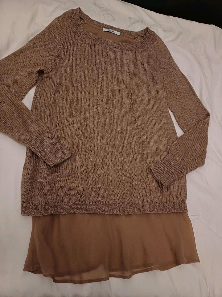 Liu Jo Pullover.  Gr. S/M/L. Neuwertig.  Einmal getragen. in Nürnberg (Mittelfr)