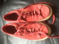 Puma EUR 40,5 Damen Sportschuhe Sneaker Wildleder sehr gut Hessen - Ober-Mörlen Vorschau
