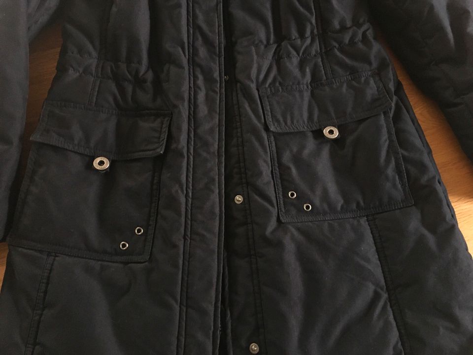 Esprit Winterjacke, Gr. S, Mantel, schwarz in Linsengericht