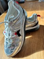 Space Sneaker Fashion Silber Transparente Sohle Größe 41 Nordrhein-Westfalen - Hamm Vorschau