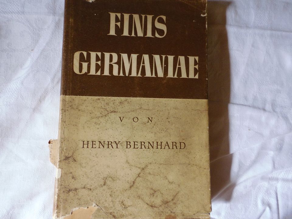 Finis Germaniae von Henry Bernhard 1947 in Greiz