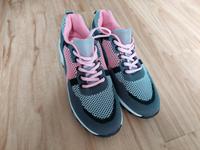Schuhe, Sneaker NEU, Gr. 39 Bayern - Maisach Vorschau
