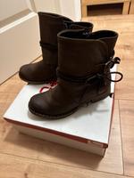 Braune Rieker Stiefeletten gefüttert Gr. 41 Niedersachsen - Ihlow Vorschau