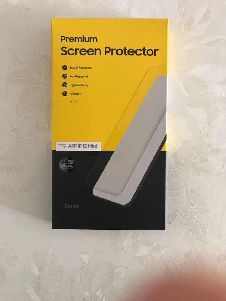 Premium Screen Protector / APP iP 12 Mini in Schopfheim