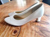 Brautschuhe große 40 / 6,5 Niedersachsen - Jade Vorschau